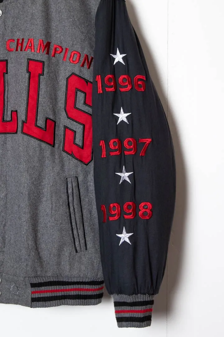 1998 Chicago Bulls 'Six Time Champions' Reversible Bomber Jacket (M)