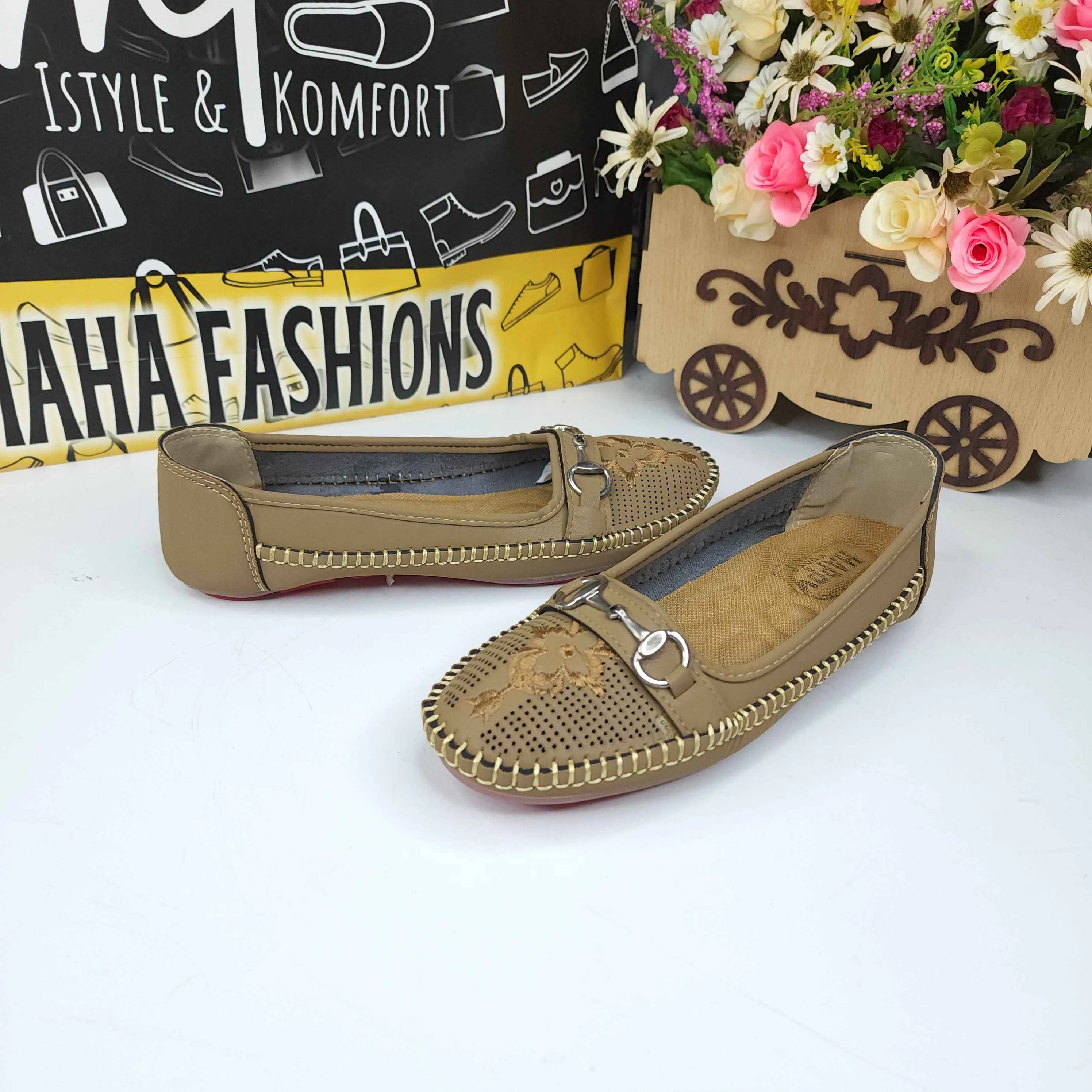 Brown Casual Pumps