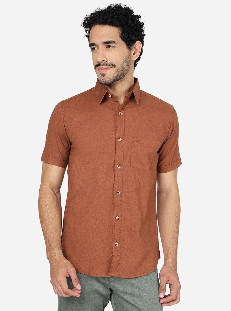 Brown Solid Slim Fit Casual Shirt | JadeBlue