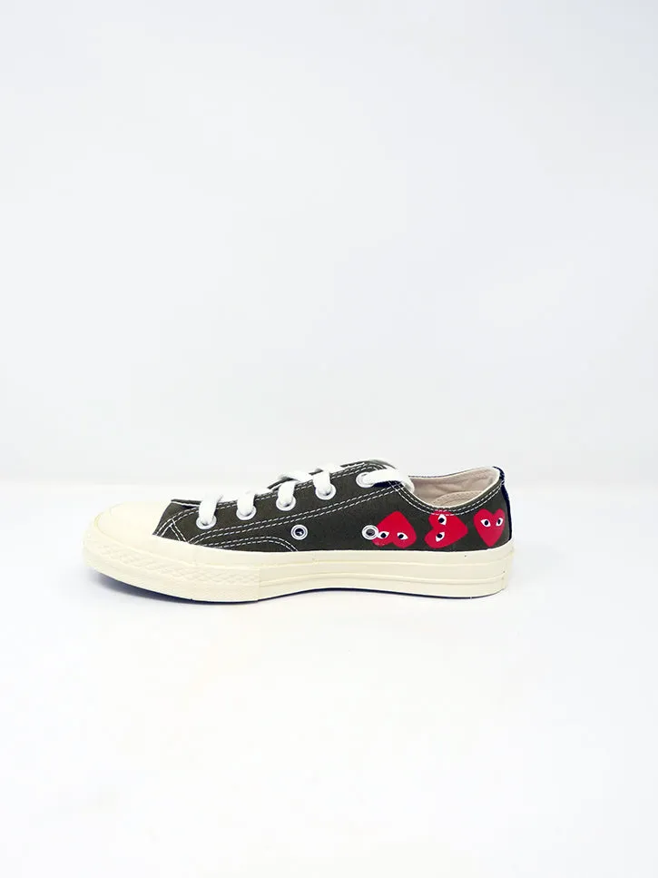 Comme des Garçons PLAY Converse, Low-Top, Khaki Multi Heart