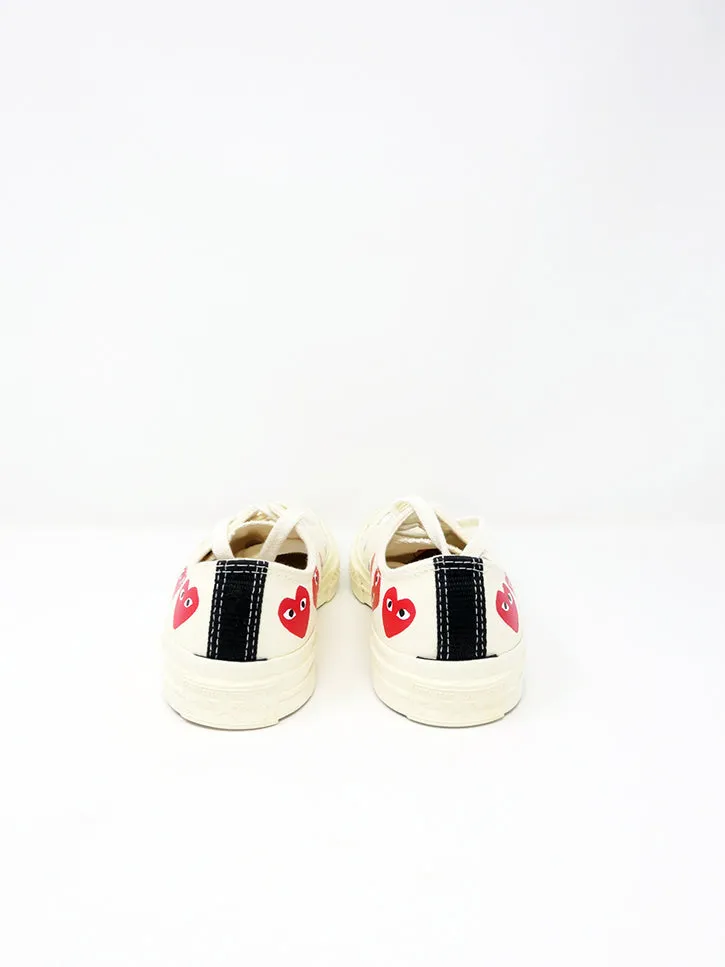 Comme des Garçons PLAY Converse, Low-Top, White Multi Heart