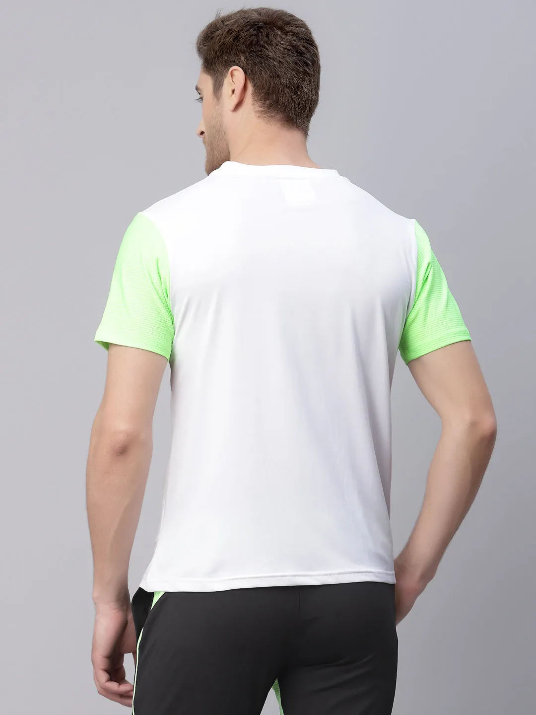 JUMP USA Men White & Green Solid Round Neck Sports T-shirt