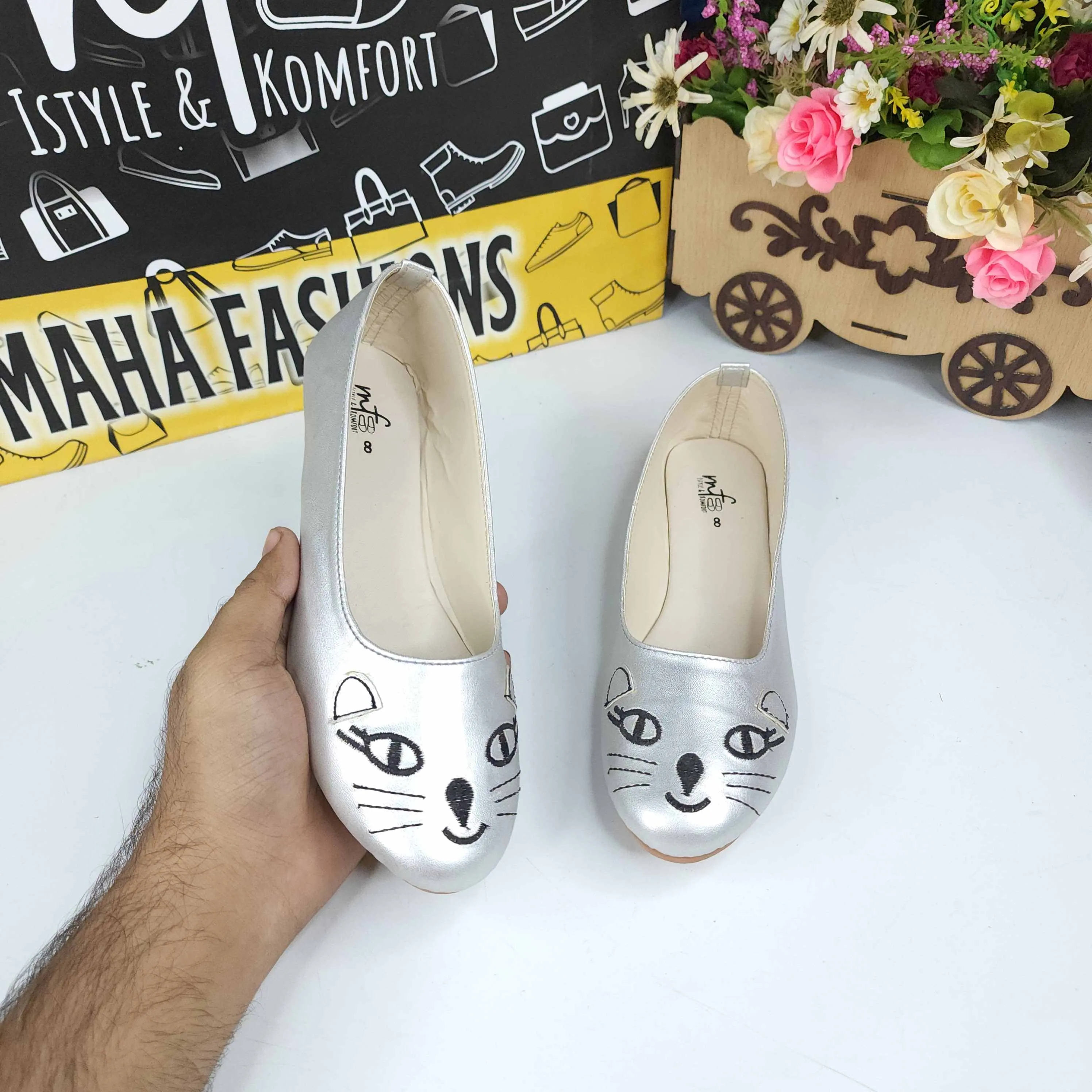 Meow Casual Pumps