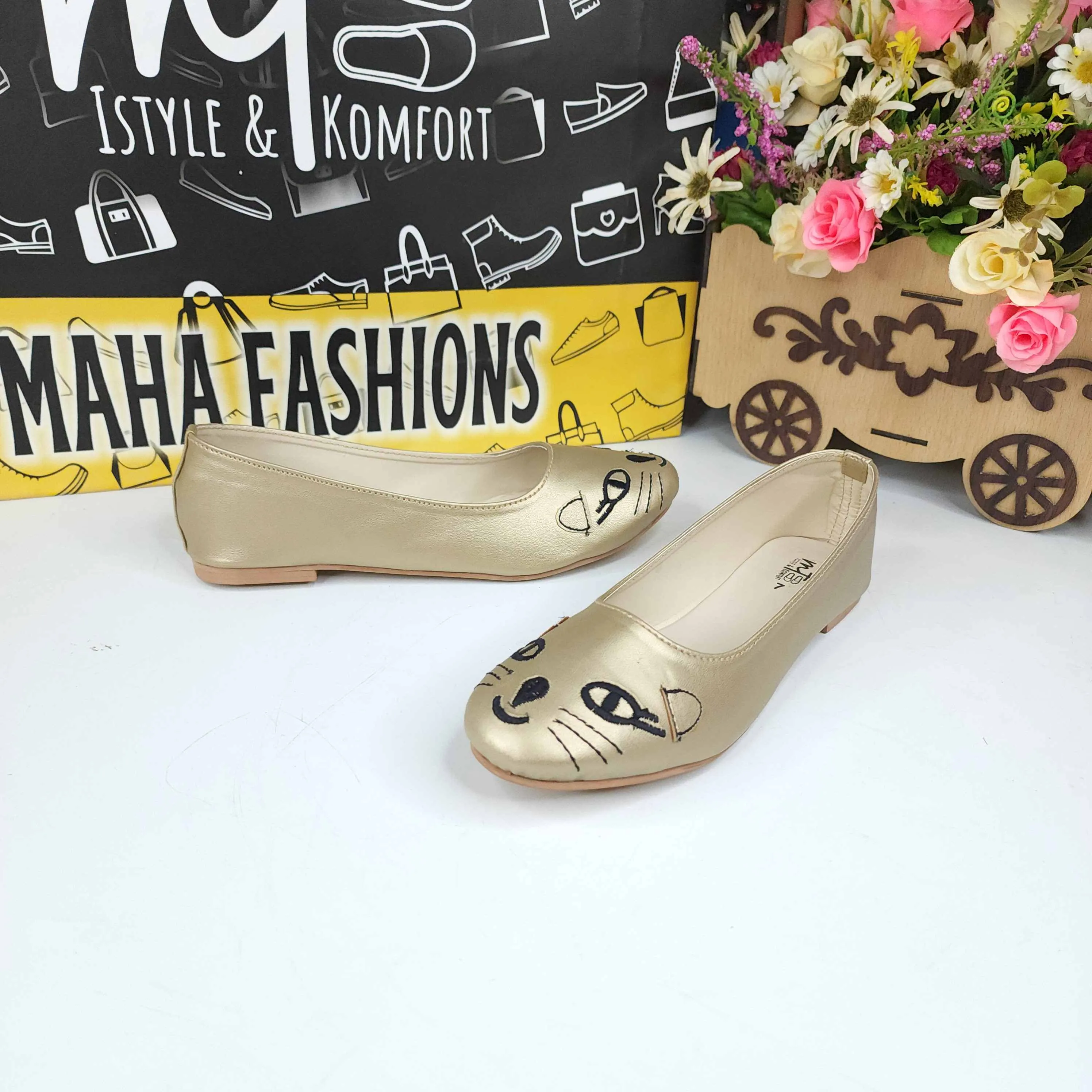 Meow Casual Pumps