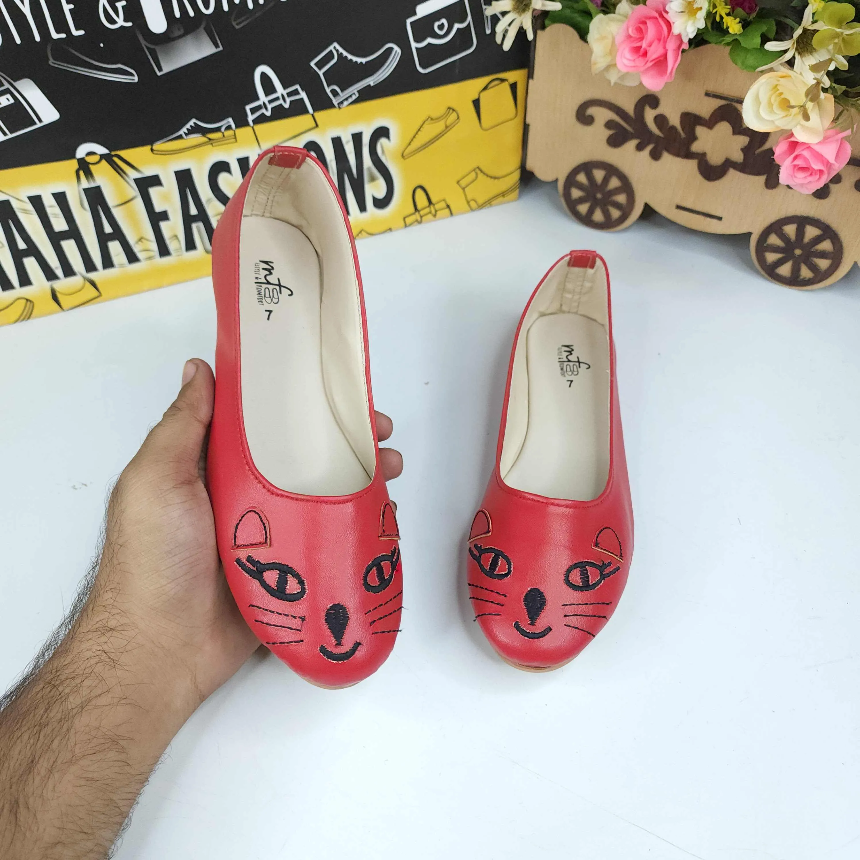 Meow Casual Pumps