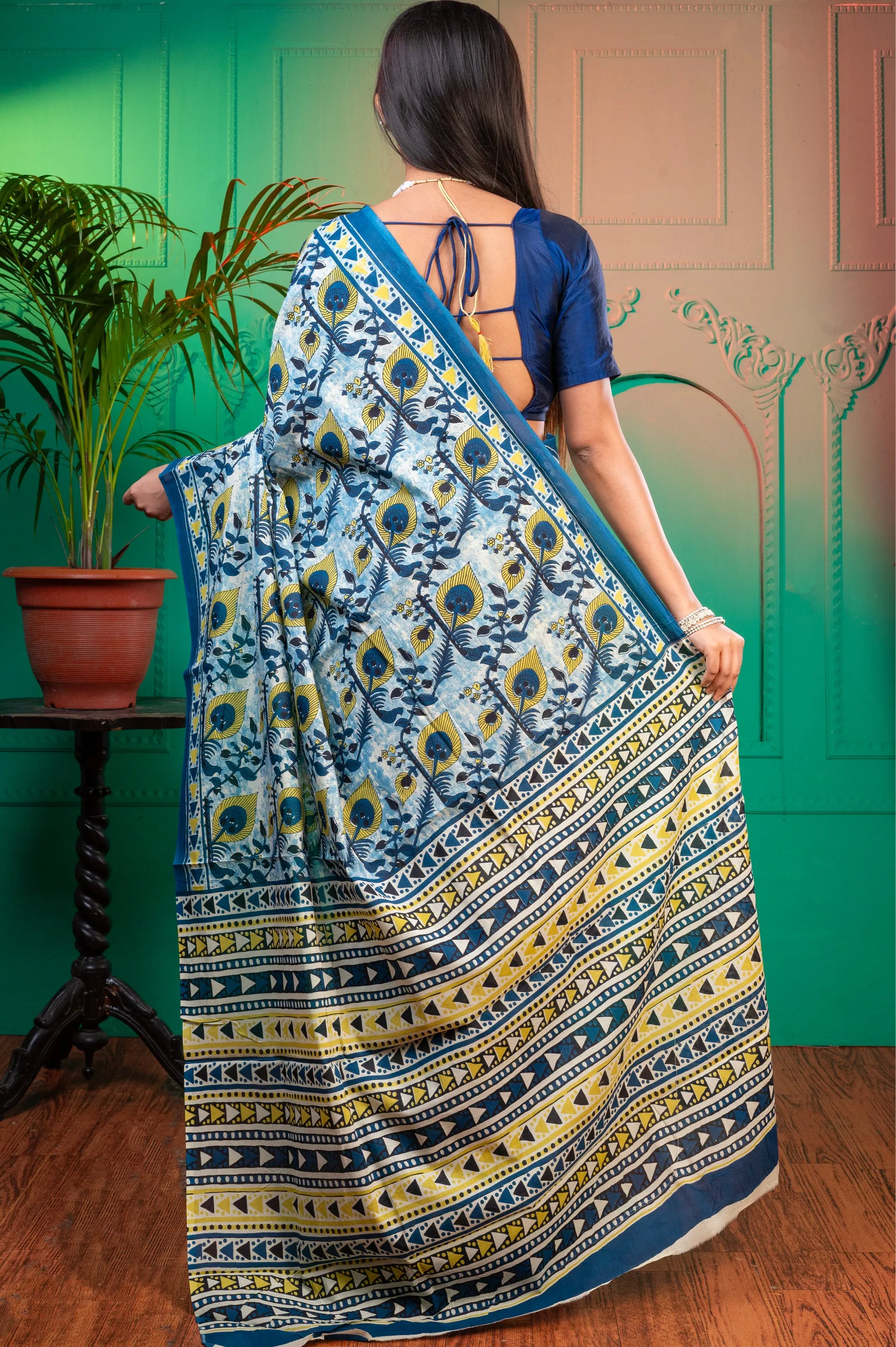 Women Blue Pure Bagru Malmal Cotton Saree With Multicolor Floral Motifs